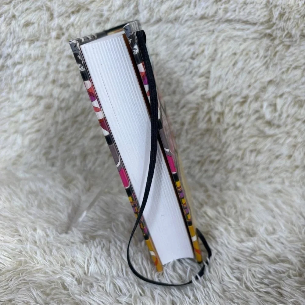 Emilio Pucci Vintage Notebook Tie Print Victoria &‎ Albert Museum Geometric
